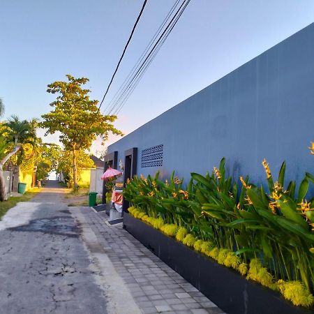 Villa Bintang Lovina Esterno foto